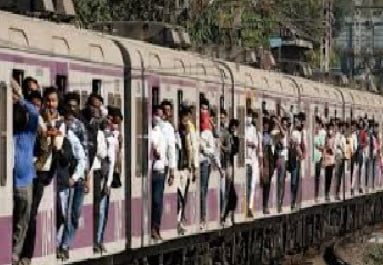 ट्रेन