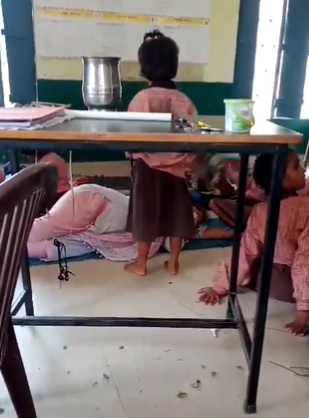 ०९