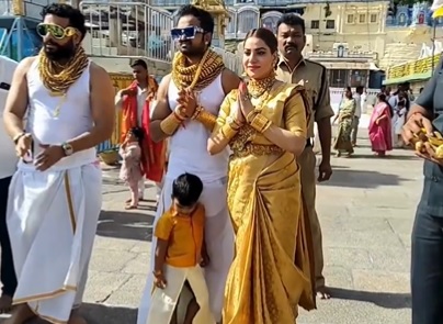 २५