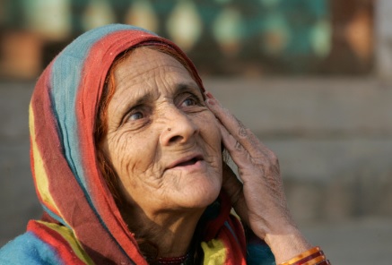 वृद्ध महिला