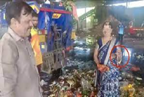 सोन्यापेक्षा माणुसकी मोठी