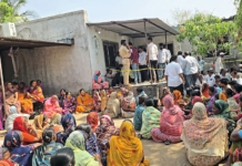 बार्शीत धक्कादायक घटना! 1.81 कोटींच्या तोट्याने मुख्याध्यापकाने पत्नी व दोन मुलांसह संपवले जीवन